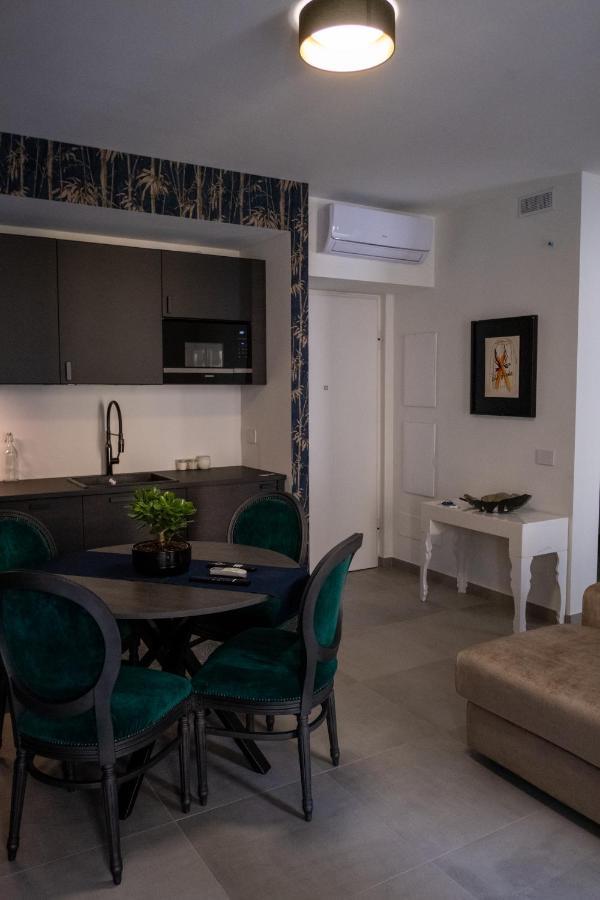 Unica Suites Milano Esterno foto